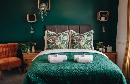 Cleethorpes House | Cloves Boutique Bed & Breakfast