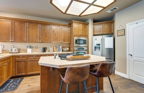 Clovis Cottage | Clovis Retreat w/Patio & Yard ~ 3 Mi to Old Town!