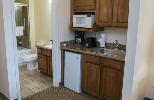 Las Vegas Resort | Club de Soleil 2 BDR/2 Bath Resort Condo 3 Beds, Sleeps 6