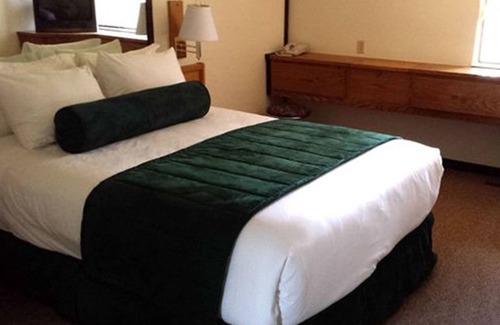 Incline Village Hotel | Club Tahoe