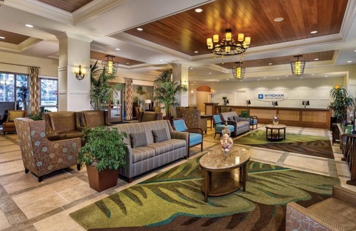 Townsite Resort | Club Wyndham Oceanside-2 Bedroom Deluxe Ocean View Suite