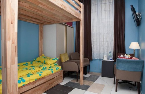 Quartier Sainte-Avoye House | Club246 Paris