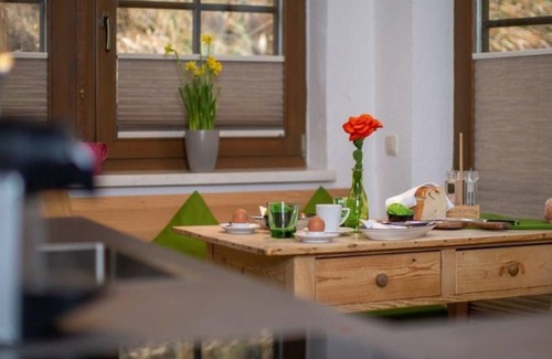 Ried Cottage | Comfort double room approx. 25m² with balcony & lake view - HOTEL garni SEEHANG & Seelounge