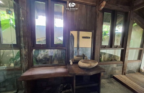 Da Bac Hotel | Co Retreat Da Bac