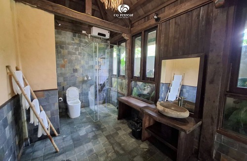 Da Bac Hotel | Co Retreat Da Bac