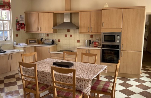 Perth Cottage | COACH HOUSE 5, pet friendly, with a garden in Perth