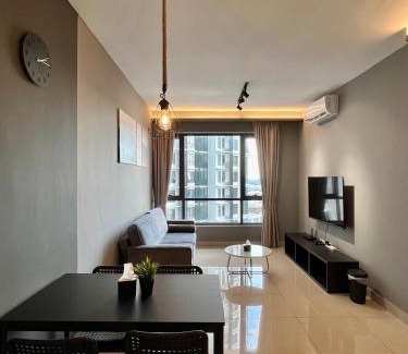 Cyberjaya Apartment | Coal Cottage: A Romantic Getaway