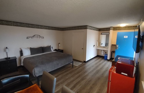 San Simeon Hotel | Coast Riders Inn