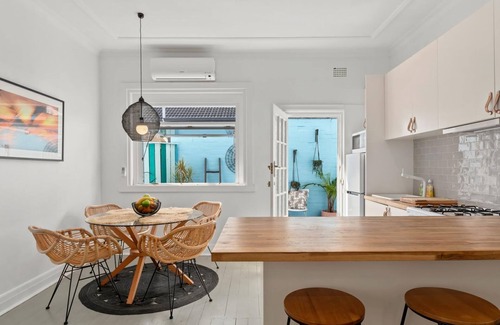 North Bondi Cottage | Coastal Allure Bondi IBO