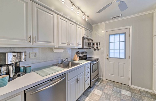 Brigantine Cottage | Coastal Brigantine Cottage: Walk to Beaches