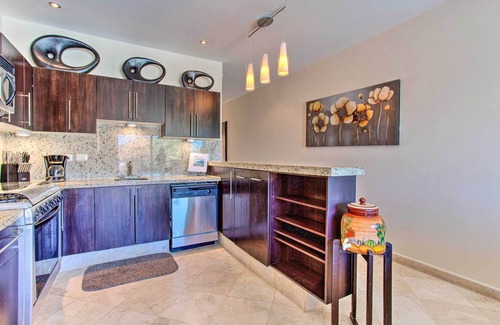 Libertad Condo | Coastal Cabo Oasis w/Pool Access + Pvt Patio