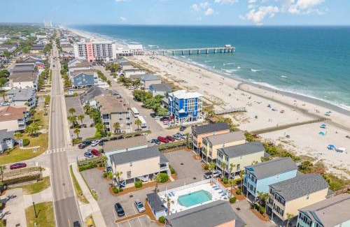 Surfside Beach House | Coastal Charm