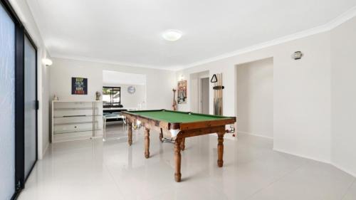 Woorim House | Coastal Clan & Canine Cottage