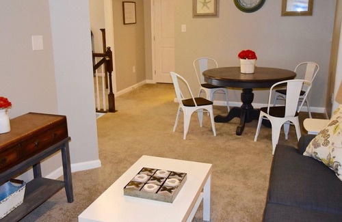Lewes House | Coastal Club * 3 BR Luxury Villa Townhouse , 2.5 BA Sleeps 8