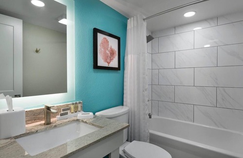 Myrtle Beach Resort | Coastal Gateway OF 3 BR Condo 15th Floor