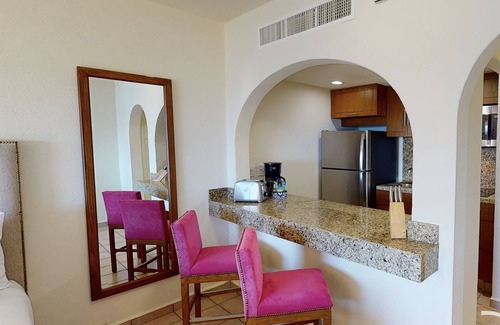 El Medano Ejidal Resort | ✩ Coastal Junior Suite ✩ 592ft² ✩ Terrace ✩