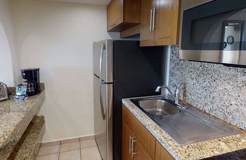 El Medano Ejidal Resort | ✩ Coastal Junior Suite ✩ 592ft² ✩ Terrace ✩