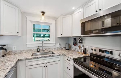 Scarborough House | Coastal Retreat - Sauna, Hot Tub & Swim Spa - Near Beaches and Downtown Portland