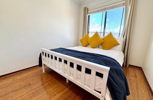 Scarborough Apartment | Coastal Serene Oceanview Sunset Retreat