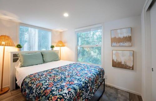 San Luis Obispo House | Coastal Tiny House 2 Queen Beds low loft