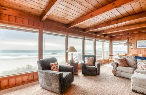 Lincoln City House | Coastline Cabin