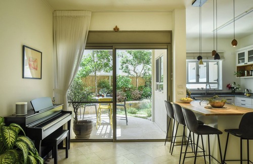 Netanya Apartment | Coastline Family Triplex by Sea N' Rent