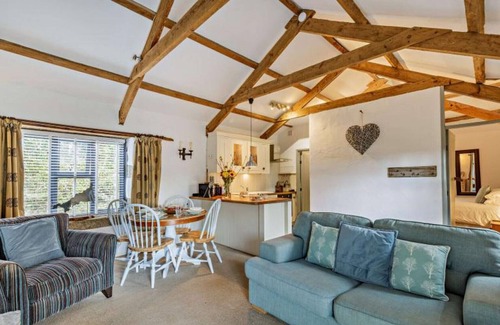 Mount Cottage | Cobble Cottage - One Bedroom Cottage, Sleeps 2