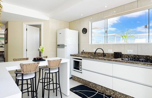 Bombas House | Cobertura com Piscina na praia de Bombas
