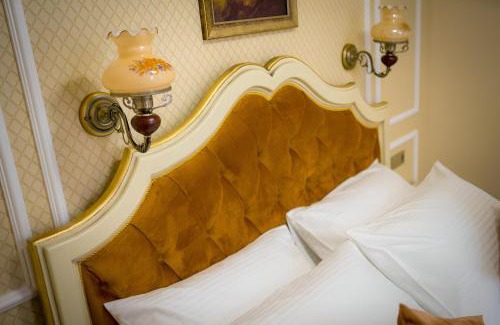 Historic Center Apartment | Cochet House Sibiu