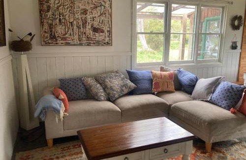 Coles Bay House | Cockatoo Park