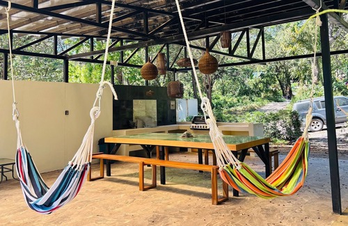 Paquera Cabin | Cockatoo | Unique Dome with pool, near Beach, Isla Tortuga & Bioluminescence!