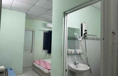 Binh Thanh Hotel | CoCo 302
