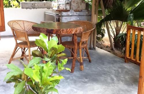Praslin Island House | Coco Bay Villa