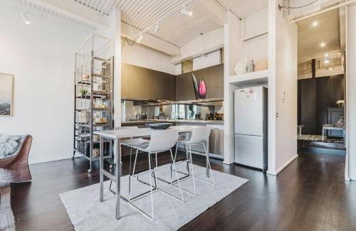 Prahran Apartment | Cocoa Loft - A Designer Conversion off Chapel St