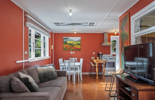 Waitarere Beach House | CocoLoco - Waitarere Beach Holiday Home