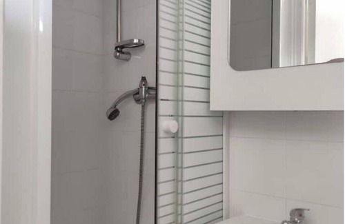 Quartier du Pont-de-Flandre Apartment | Cocon Urbain