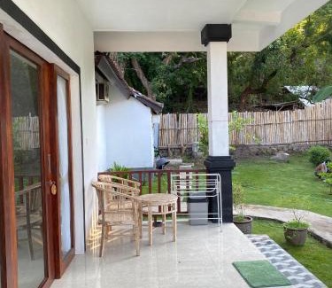 Purwakerti Hotel | COCONUT BEACH BUNGALOWs & WARUNG 2