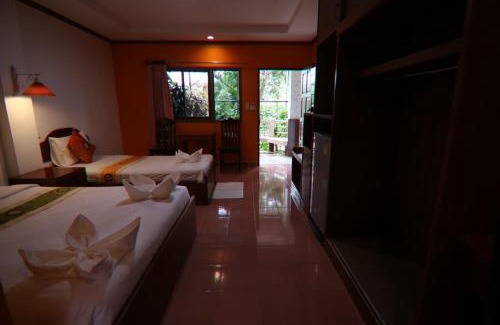 Chaweng City Center Hotel | Coconut House Resort