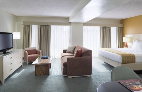 Waikiki Hotel | Coconut Waikiki Hotel
