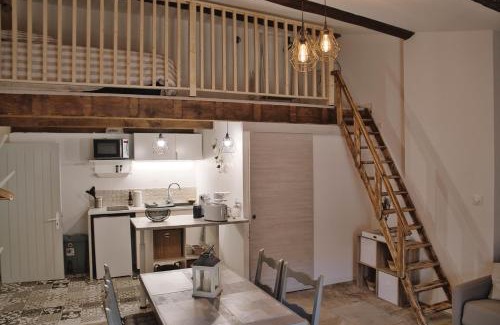 Beaucaire Apartment | Cocoon4 - Logement bohème rénové Centre historique Beaucaire