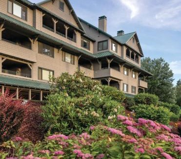 Coeur d'Alene House | Coeur dAlene lake 2BD condo with resort amenities including indoor pool