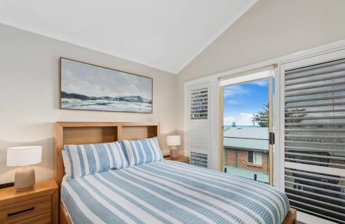 Coledale House | Coledale Beach Escape - Modern Comfort by the Sea