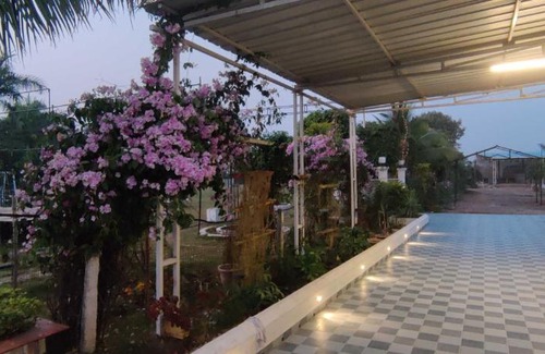 Narsimhapur Hotel | Collection O 70046 Hotel Atithi