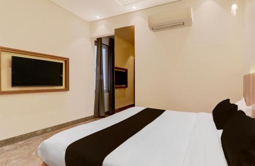 Gorakhpur Hotel | Collection O B.R. Ambedkar Park Taramandal Formerly Shree Krishna Inn