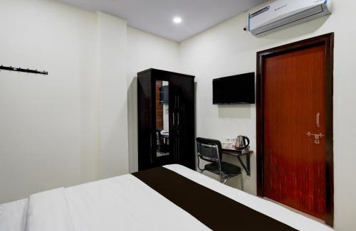 Ibrahimpatan Hotel | Collection O Bongloor Bus Terminal Hyderabad Formerly Nallavolu VMR