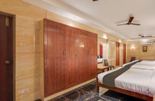 Kuilapalayam Hotel | Collection O Hotel Kowsa Holidays