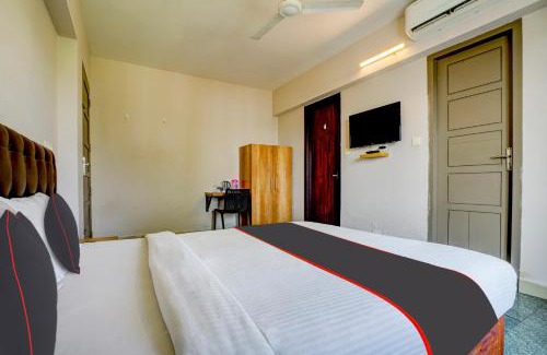 Kakkanad Hotel | Collection O Premium Crystal Residency