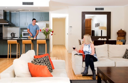 Noosaville Apartment | Colonial Resort Noosa