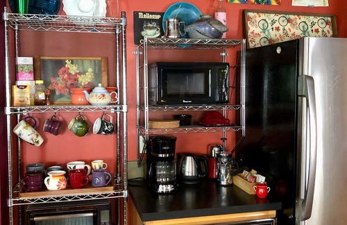 Roseway House | Colorful Roseway Bungalow - a classic old Portland charmer!