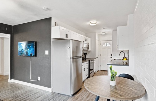 South Scottsdale Cottage | Colt-in Old Town-walk To Entertainment District
